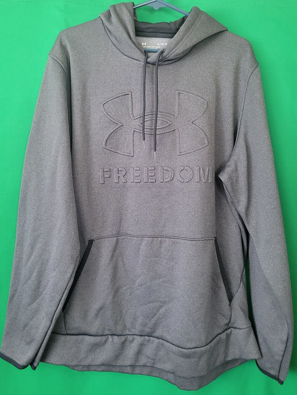 Under Armour Gray Embroidered Freedom Emboss Pullover Hoodie Sz XL Loose Hoodie